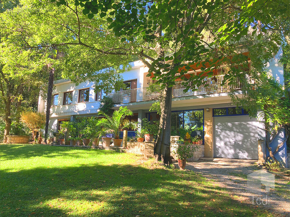 Maison à MONTELIMAR