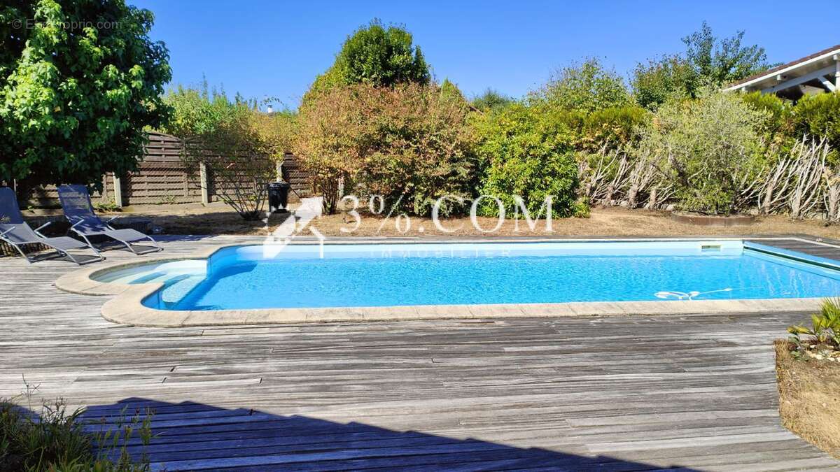 Maison d'architecte avec piscine   Quartier recherché de Mon - photo 17