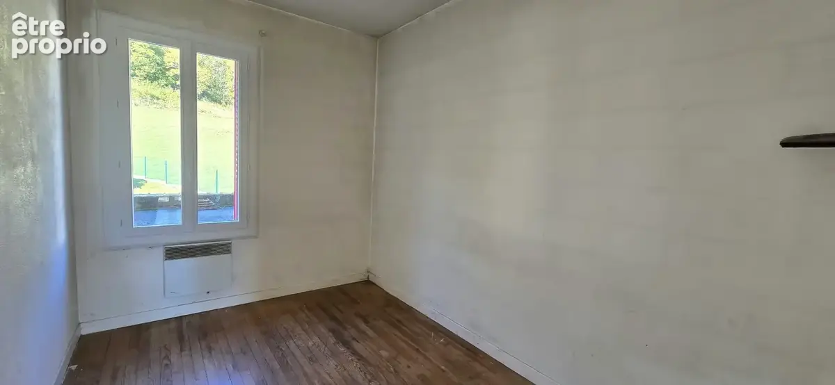 Maison individuelle à rénover de 105 m2 habitables sur 2109 m2 de terrain - photo 8