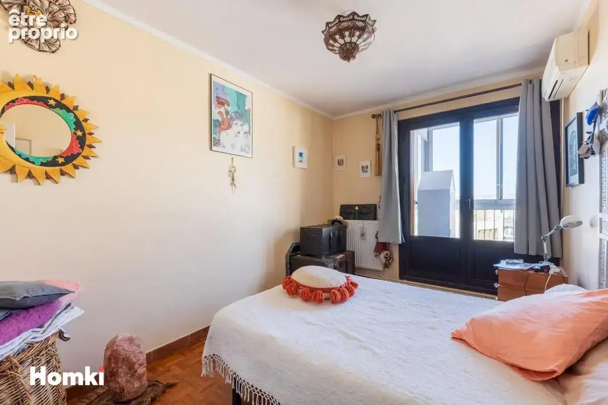 Appartement T3 de 96 m² à Marseille 13002, Rue Malaval - photo 9