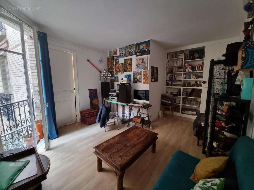 Photo 2 - Appartement à PARIS-18E