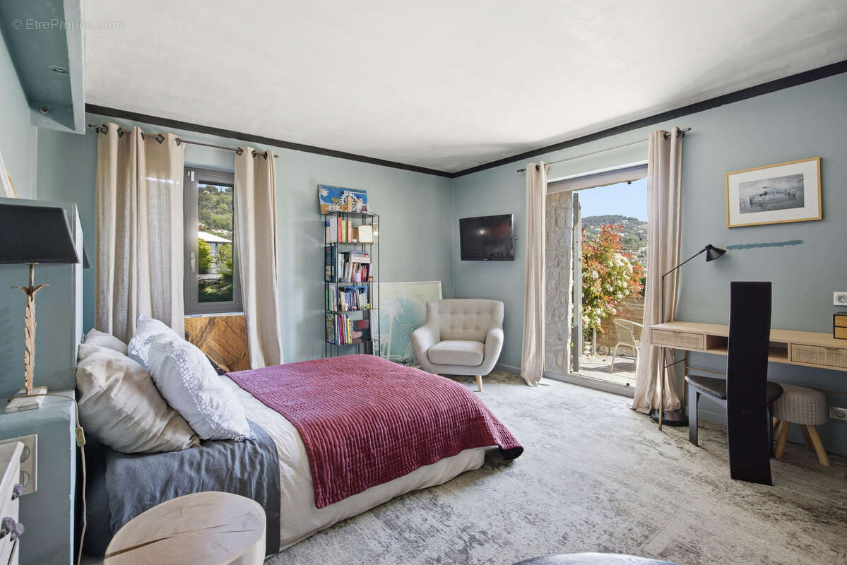 Maison à LA COLLE-SUR-LOUP