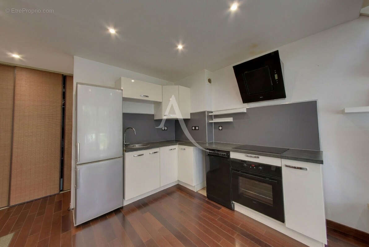 Appartement à OZOIR-LA-FERRIERE