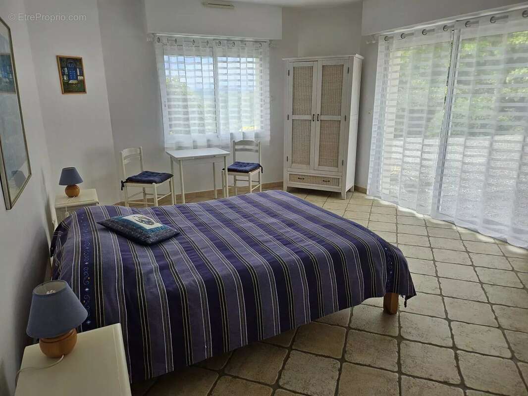 Maison à SAUVETERRE-DE-BEARN