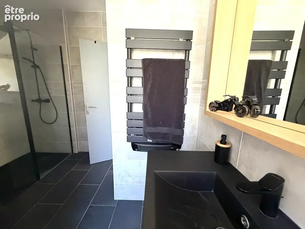 Condat Jolie Maison 116 m2 sur 2142m2 de terrain avec terrasse et garage - photo 12