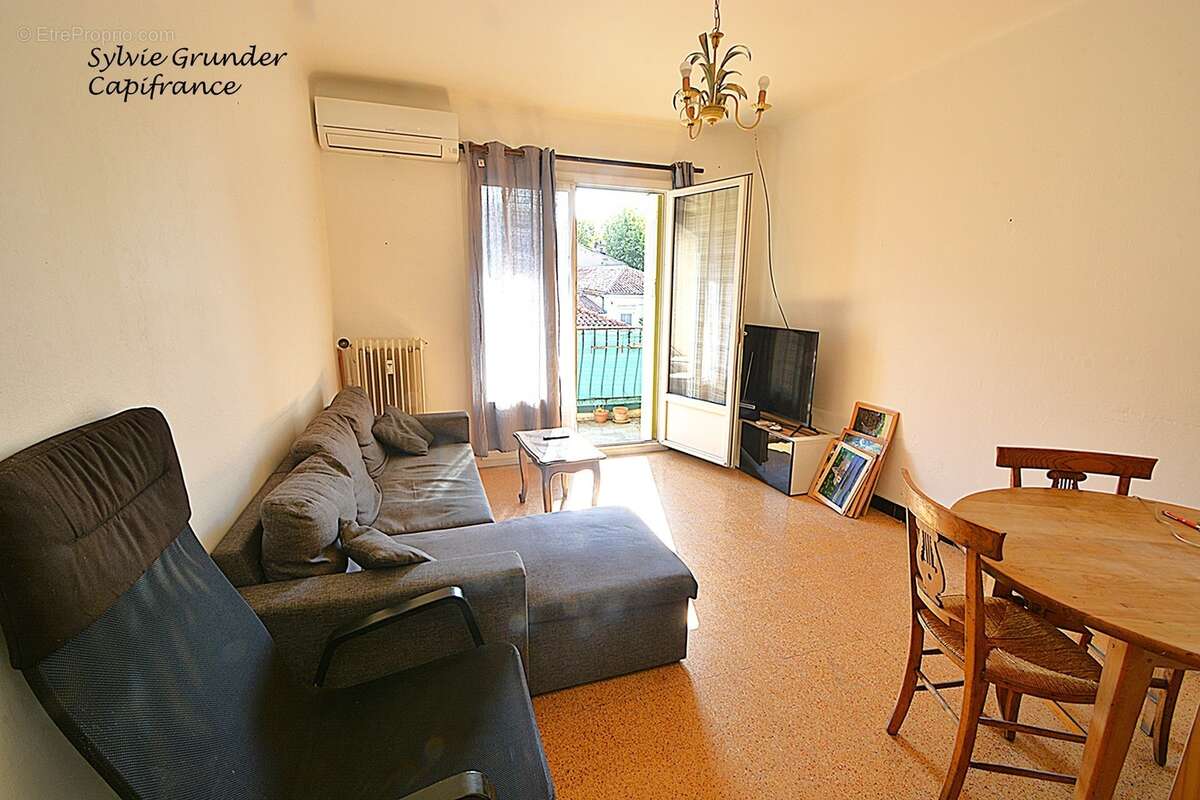 Appartement à vendre 2 pièces SALON DE PROVENCE (13) - photo 2
