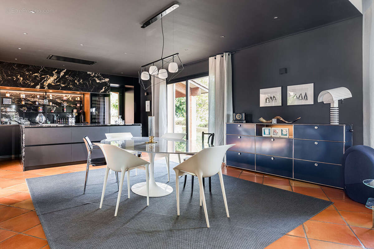 Villa d'exception de 400 m² avec vue panoramique - Toulouse 31400 - photo 5