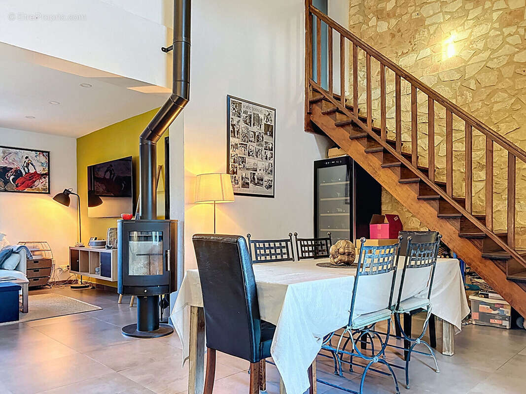 Maison à LES ANGLES