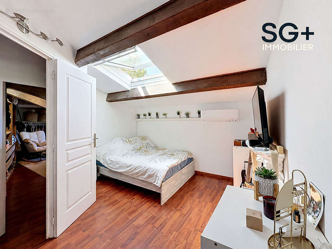 Appartement à MARSEILLE-12E