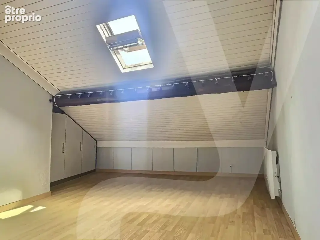 Duplex F5 de 75 m² (95 m² au sol) à Nancy - photo 9