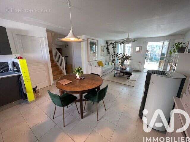 Photo 5 - Maison à SAINTES