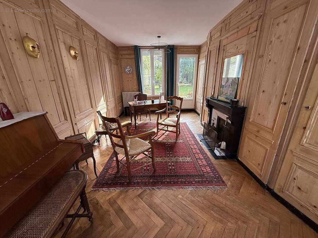 Maison à LE NEUBOURG
