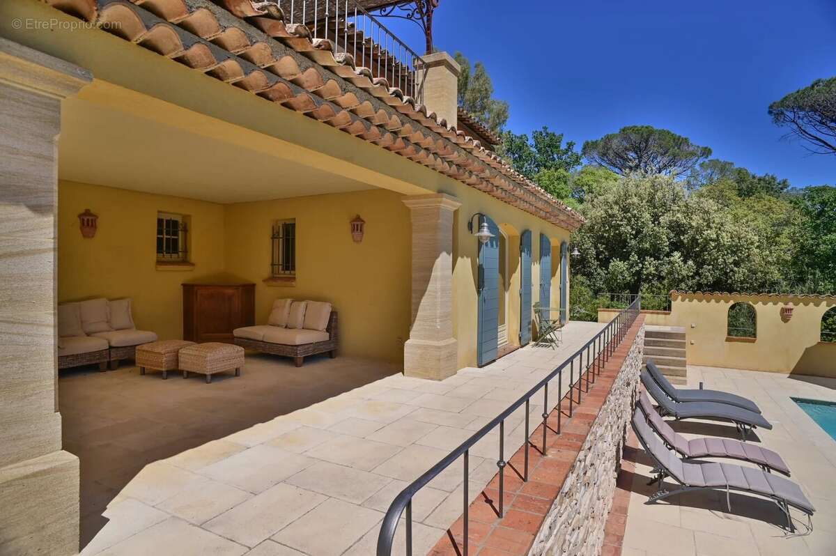 Maison à SAINT-RAPHAEL