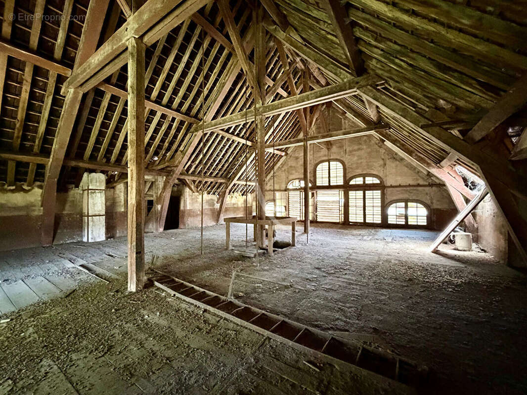 Lieu unique chargé d'histoire aux portes du Val d'Europe - photo 7