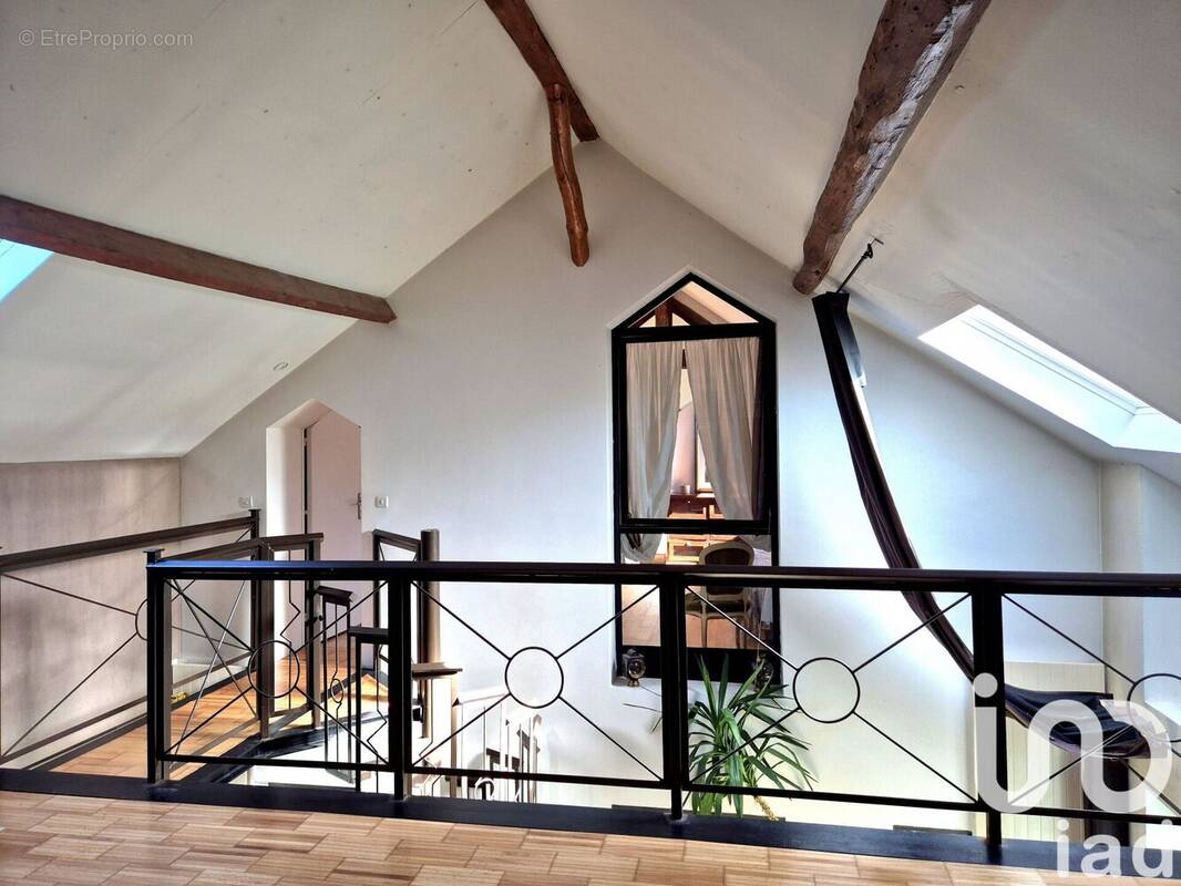 Photo 1 - Maison à DAMMARIE-LES-LYS