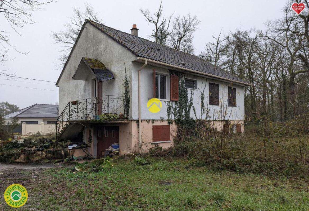 Maison à BERRY-BOUY