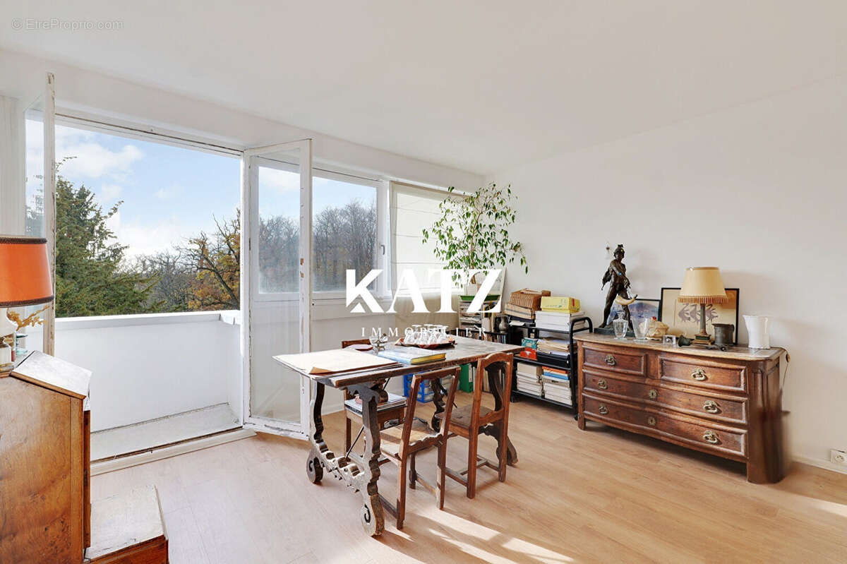 Appartement à VAUCRESSON