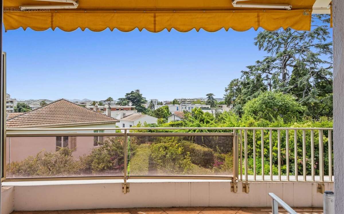 Appartement à CANNES