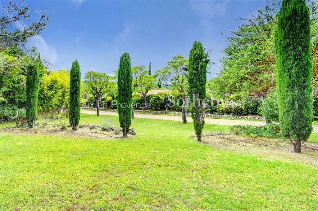 Maison à AIX-EN-PROVENCE