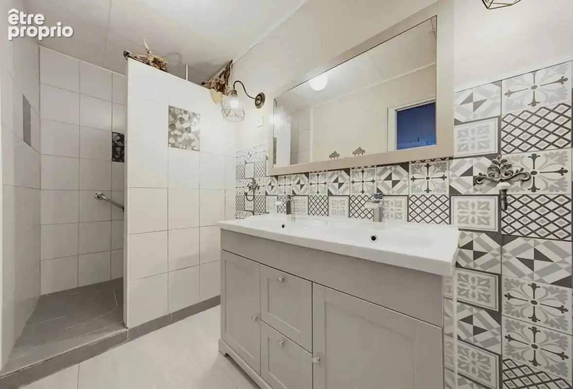 Maison de 5 pièces de 113 m² à Pauillac -Jardin - Garage et Cave - photo 10