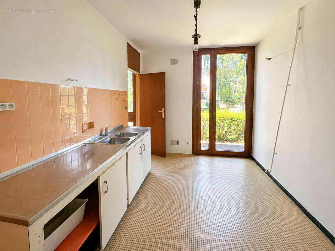 Maison Pau 6 pièce(s) 129.41 m2 - photo 9