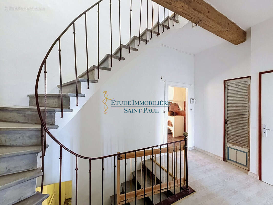 Maison 175 m² à Brignac  - photo 9