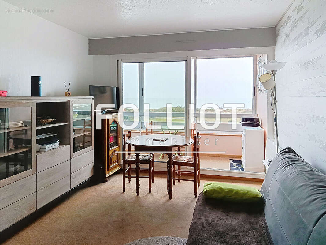 Appartement à COURSEULLES-SUR-MER