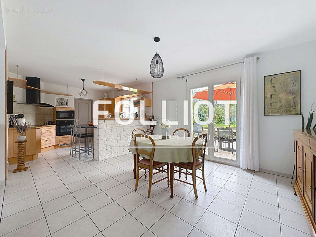 Maison à TORIGNI-SUR-VIRE