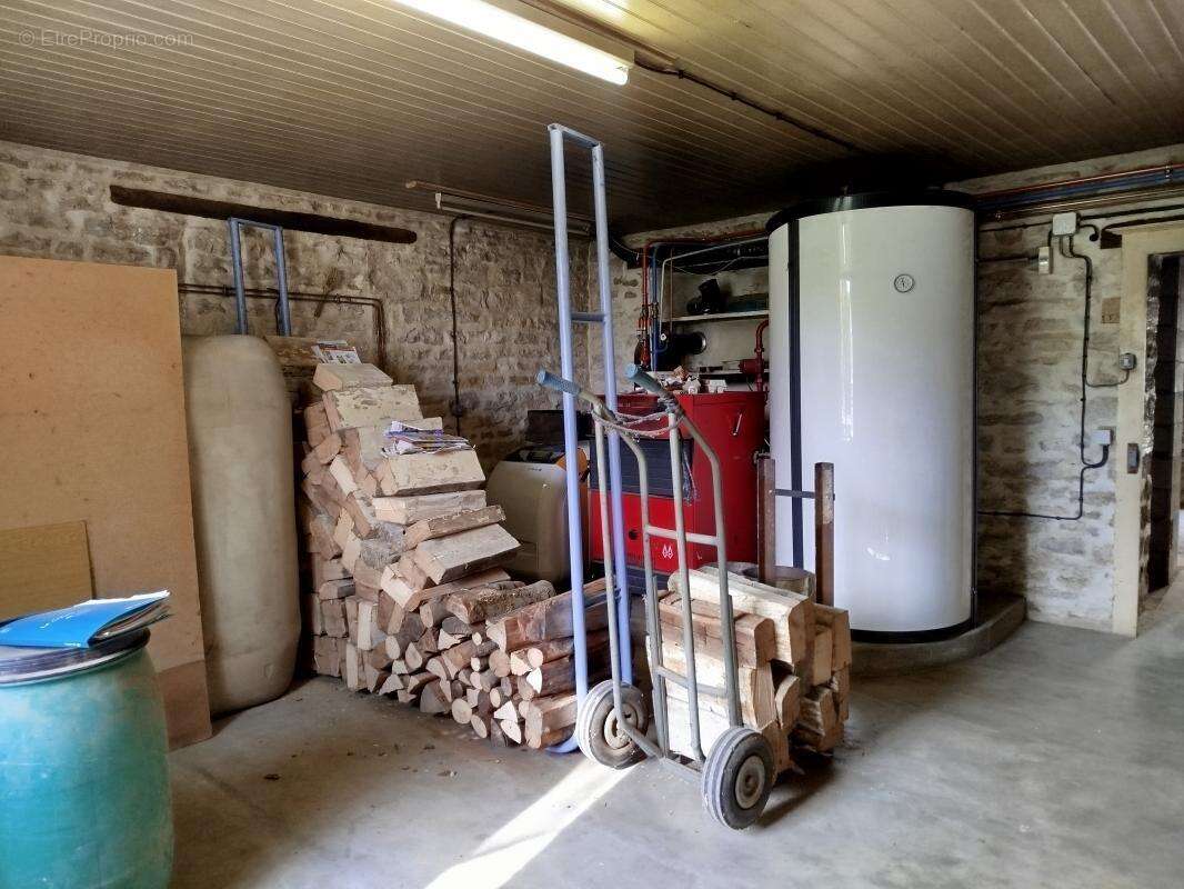 Maison à CHASSEY-LES-MONTBOZON