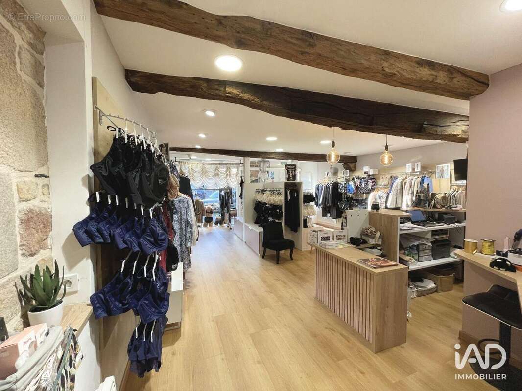 Photo 2 - Commerce à GUINGAMP