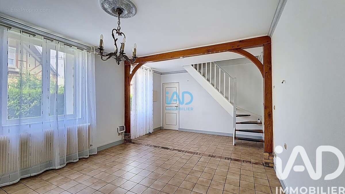 Photo 5 - Maison à SAINT-ETIENNE-DU-ROUVRAY