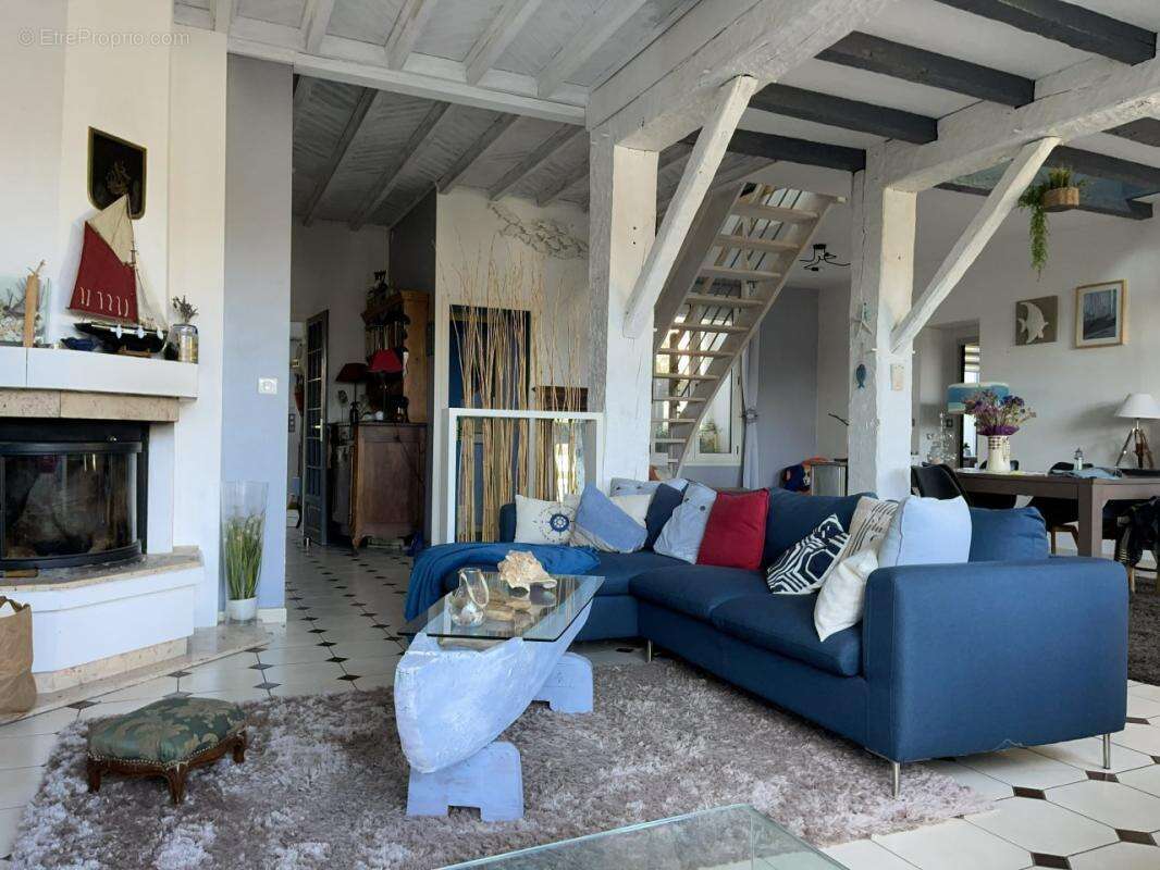 Maison à LONGEVILLE-SUR-MER