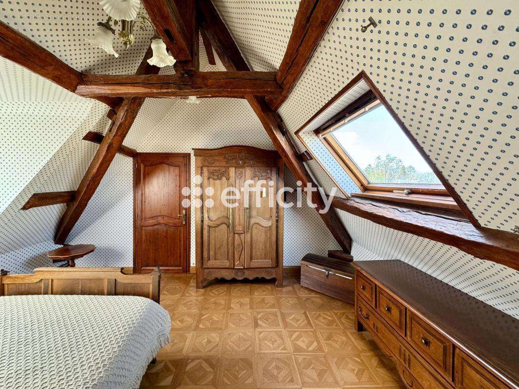 Maison à FEUQUIERES