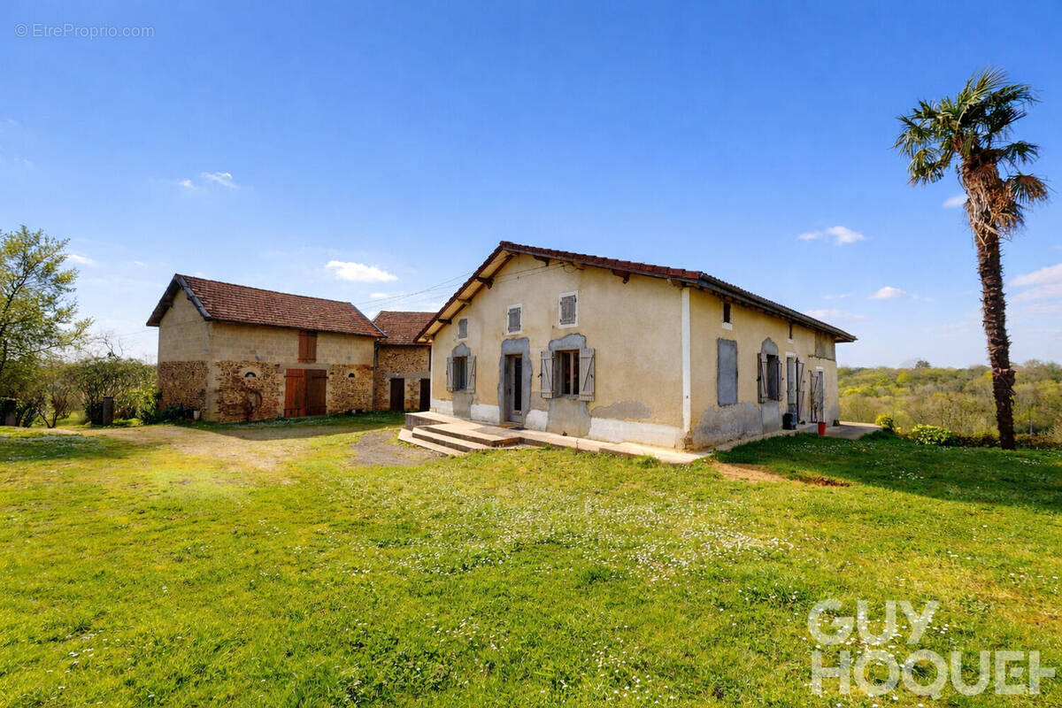 Maison à HAGETMAU