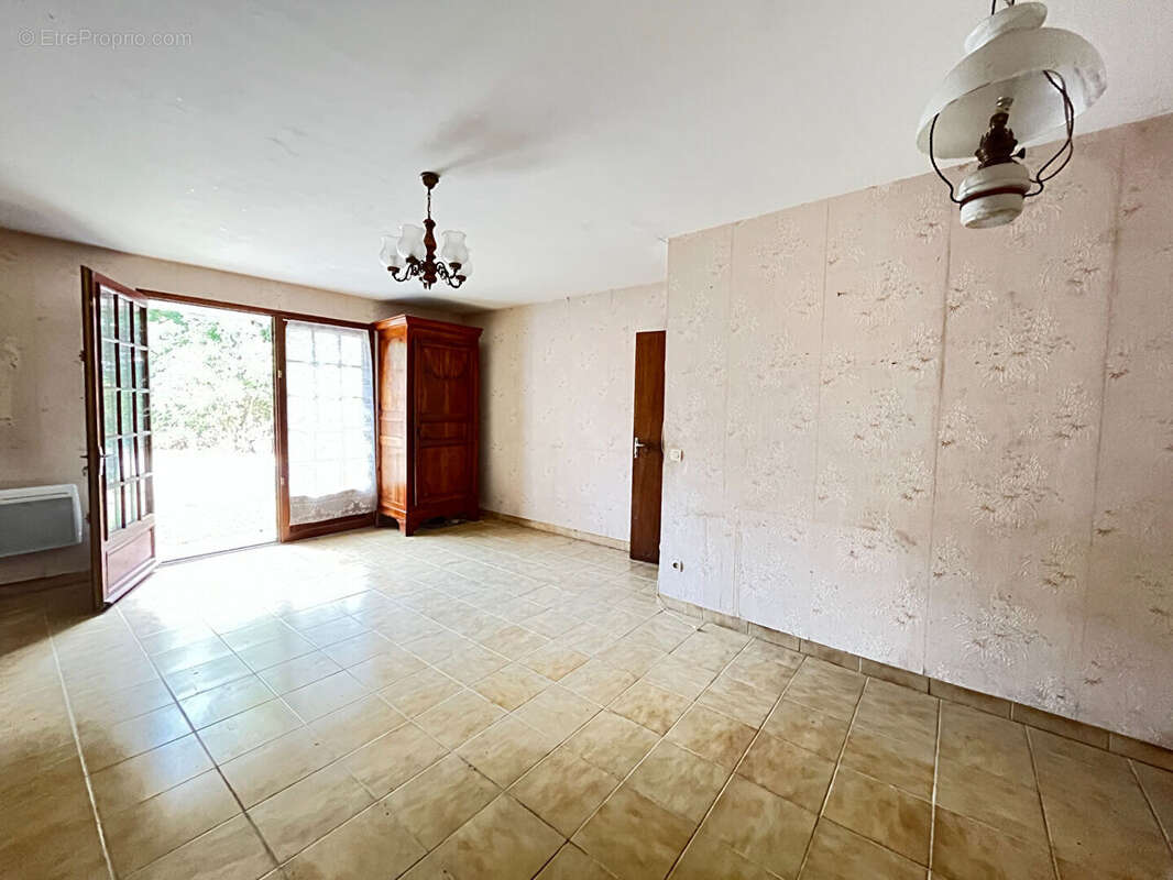 Maison en pierre à restaurer proche Villeréal - photo 8