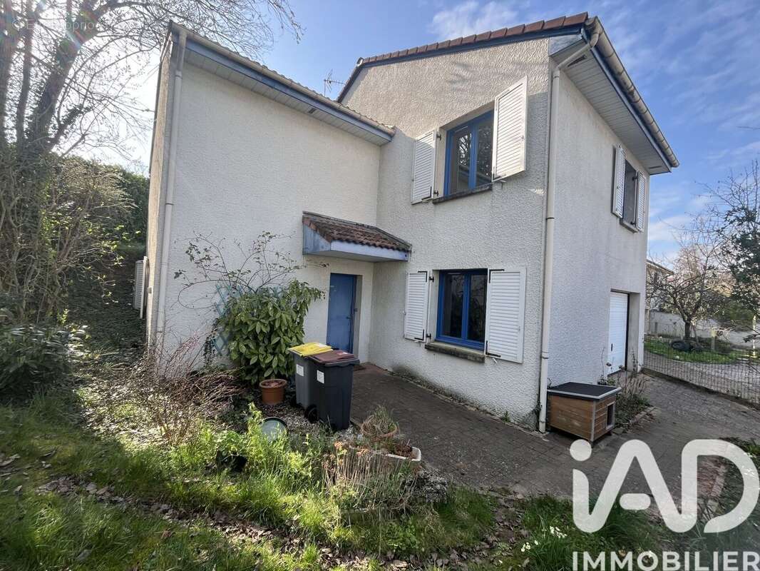 Photo 3 - Maison à THIERS