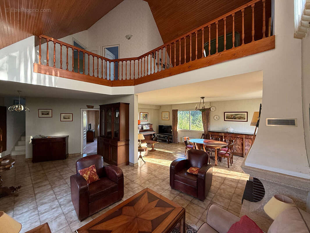 Maison à LOCQUENOLE