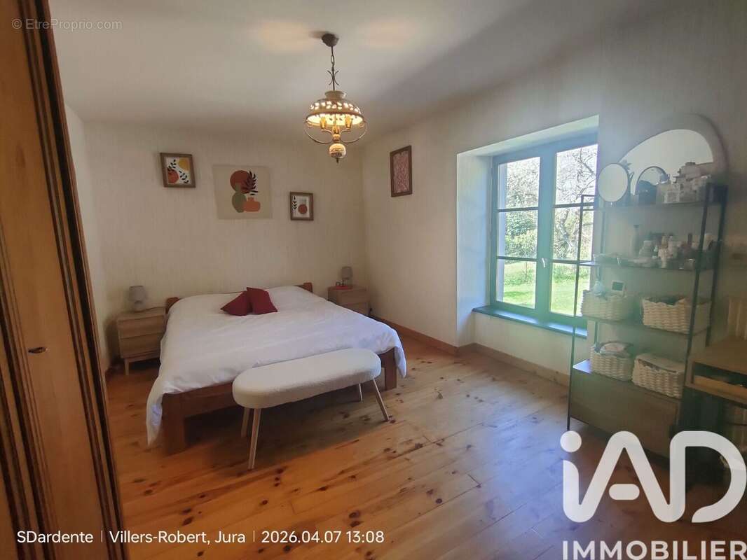 Maison 139 m² à Villers-Robert  - photo 2