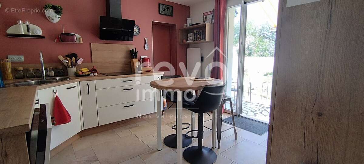 Maison à SAINT-BARTHELEMY-D'ANJOU