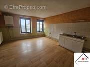 Appartement à AVRICOURT