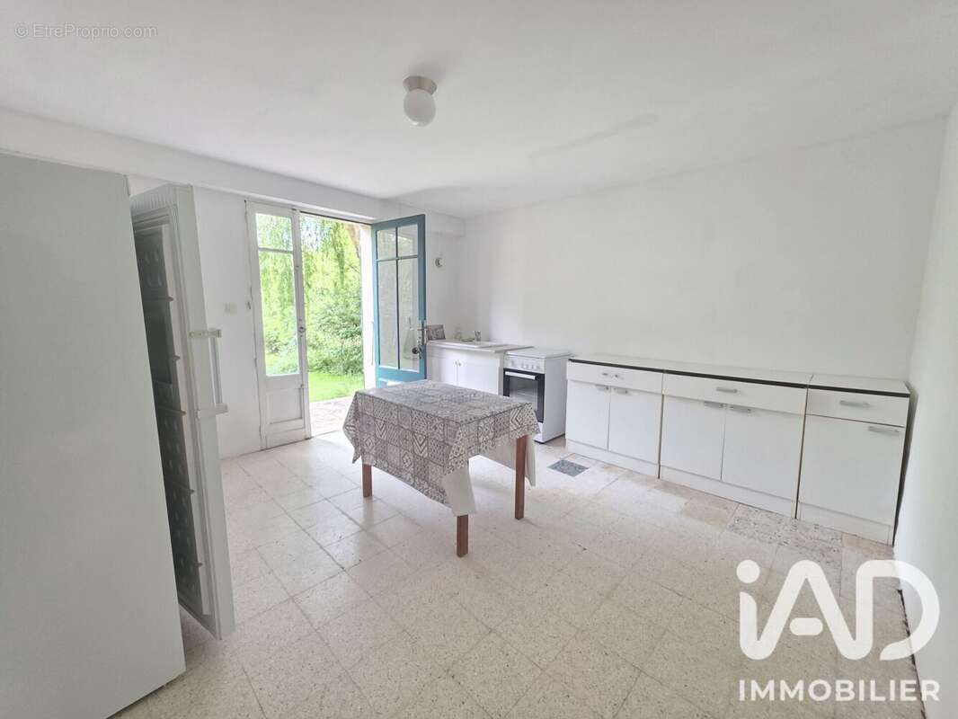 Maison 130 m² à Dremil-Lafage  - photo 5