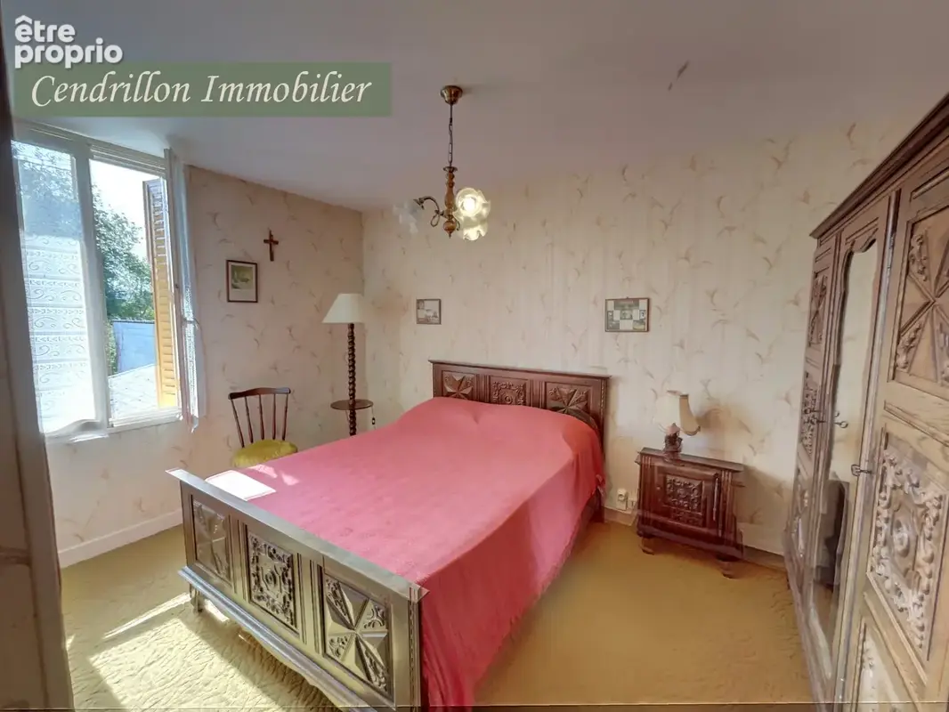 Charmante maison de bourg avec 4 chambres sur 923 m2 de terrain - photo 12