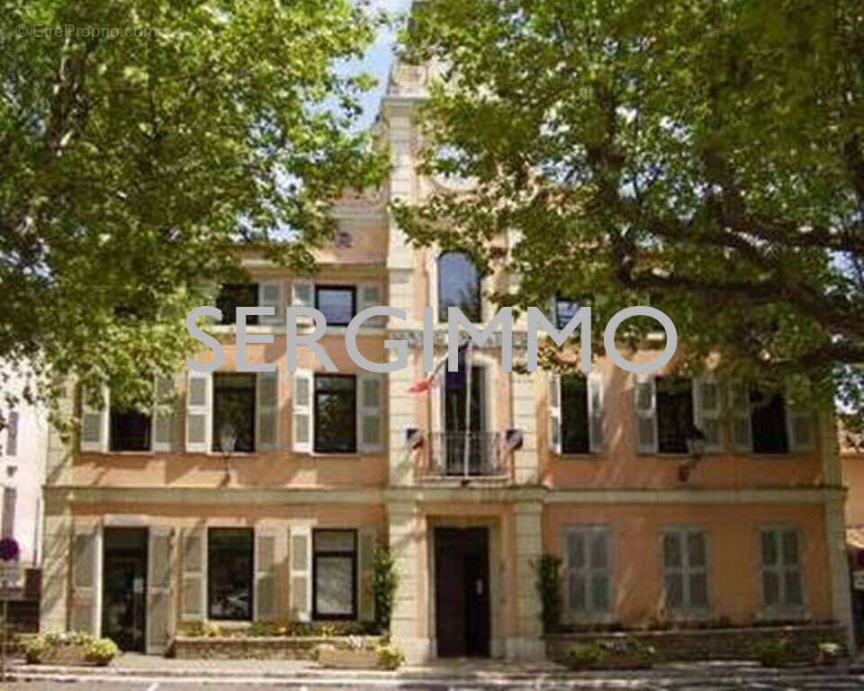 Maison à MONTAUROUX