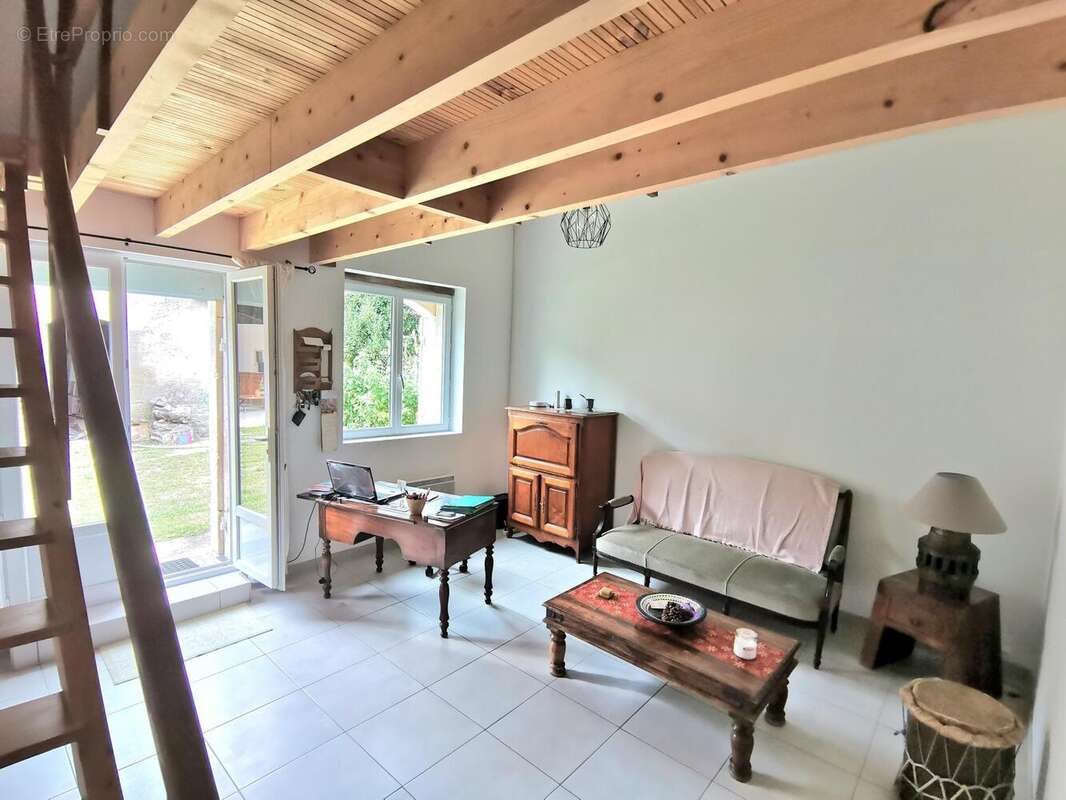 Photo 8 - Maison à REIGNAC