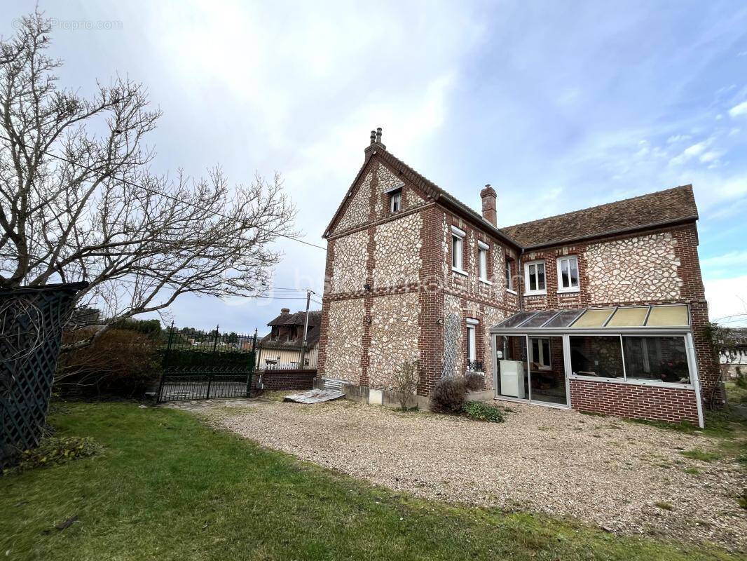 Maison à SAINT-PIERRE-LES-ELBEUF
