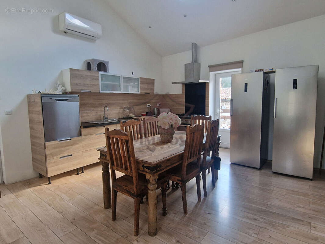 Maison à ROBIAC-ROCHESSADOULE