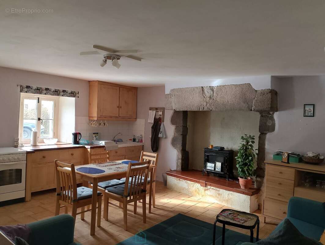 Maison  mitoyenne de village - photo 4