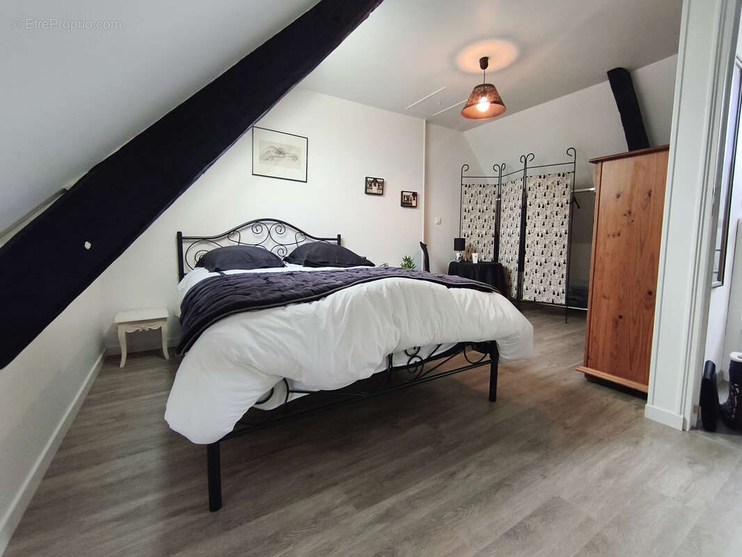 Maison à LONGUEVILLE