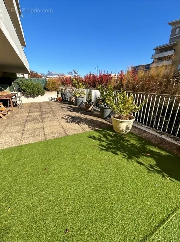 Appartement à ECHIROLLES