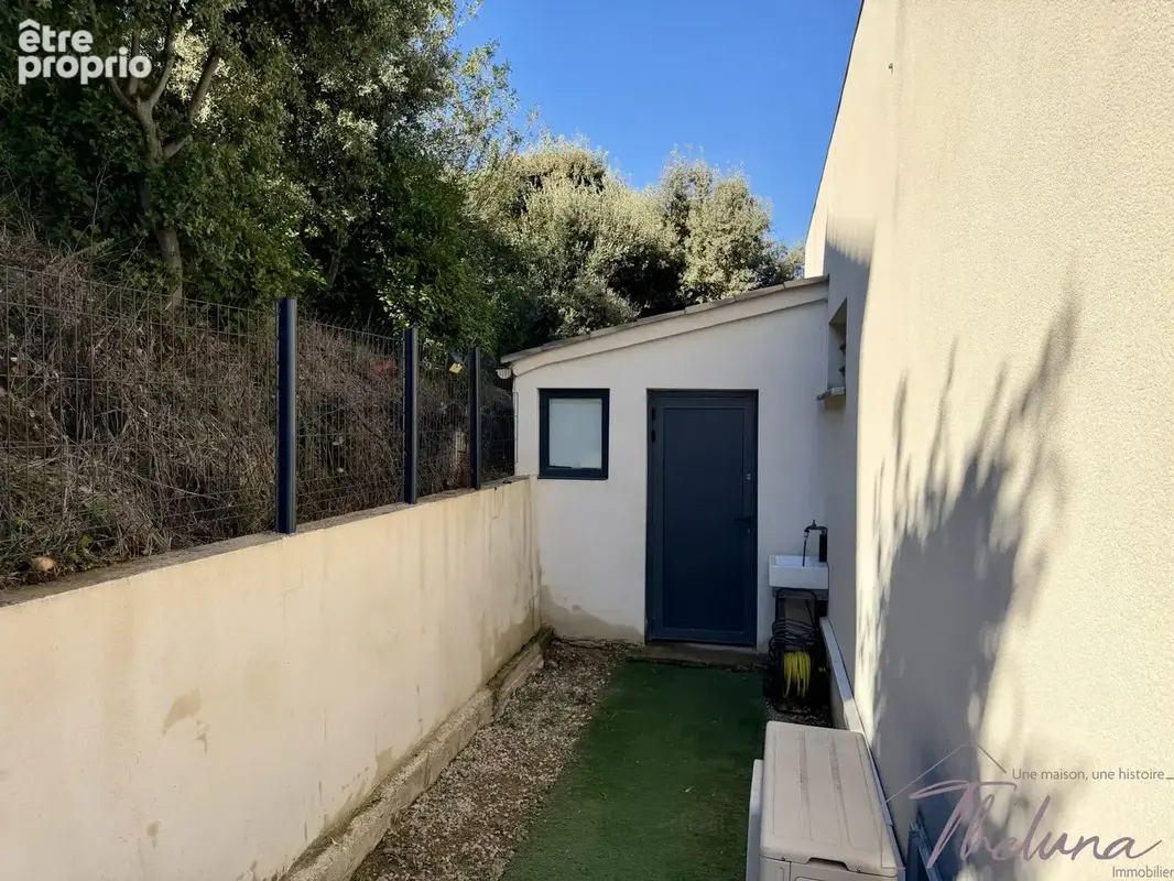 COMPS   Villa contemporaine de plain-pied de 110 m2 avec piscine, pièce de vie de 55 m2 et vue dégagée - photo 16